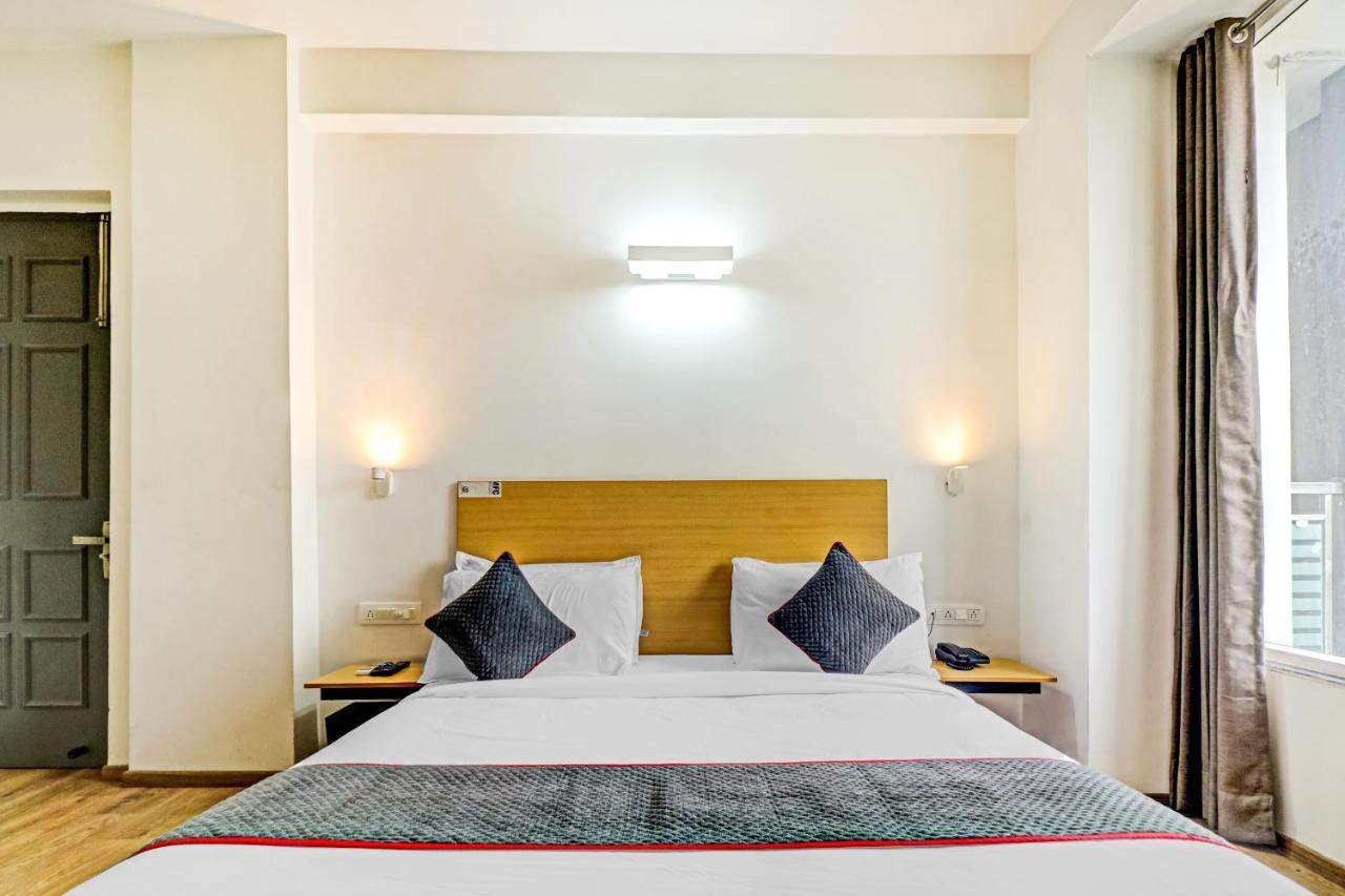 Townhouse Sector 30 Near Botanic Garden Of Indian Republic Otel Noida Dış mekan fotoğraf