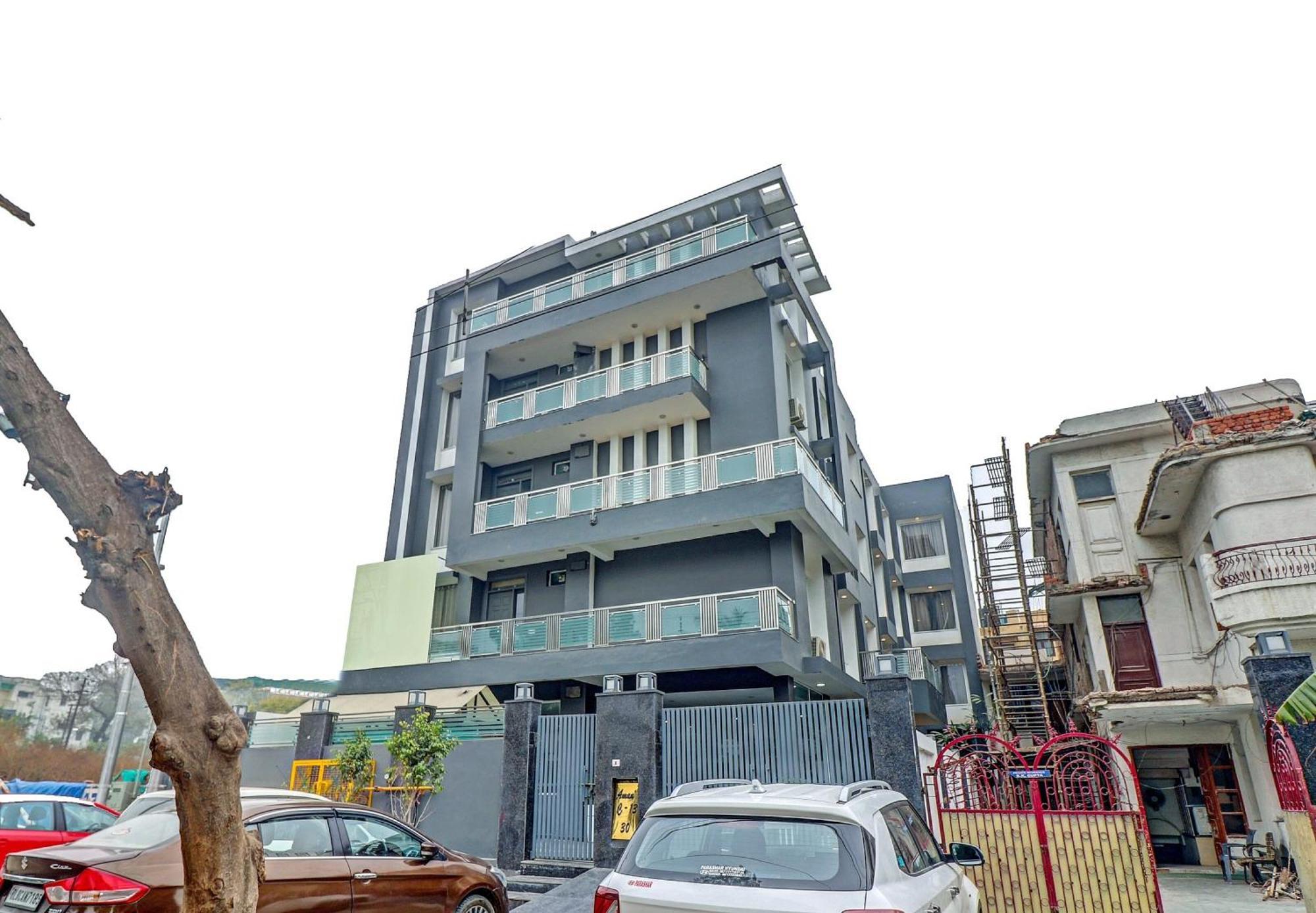 Townhouse Sector 30 Near Botanic Garden Of Indian Republic Otel Noida Dış mekan fotoğraf