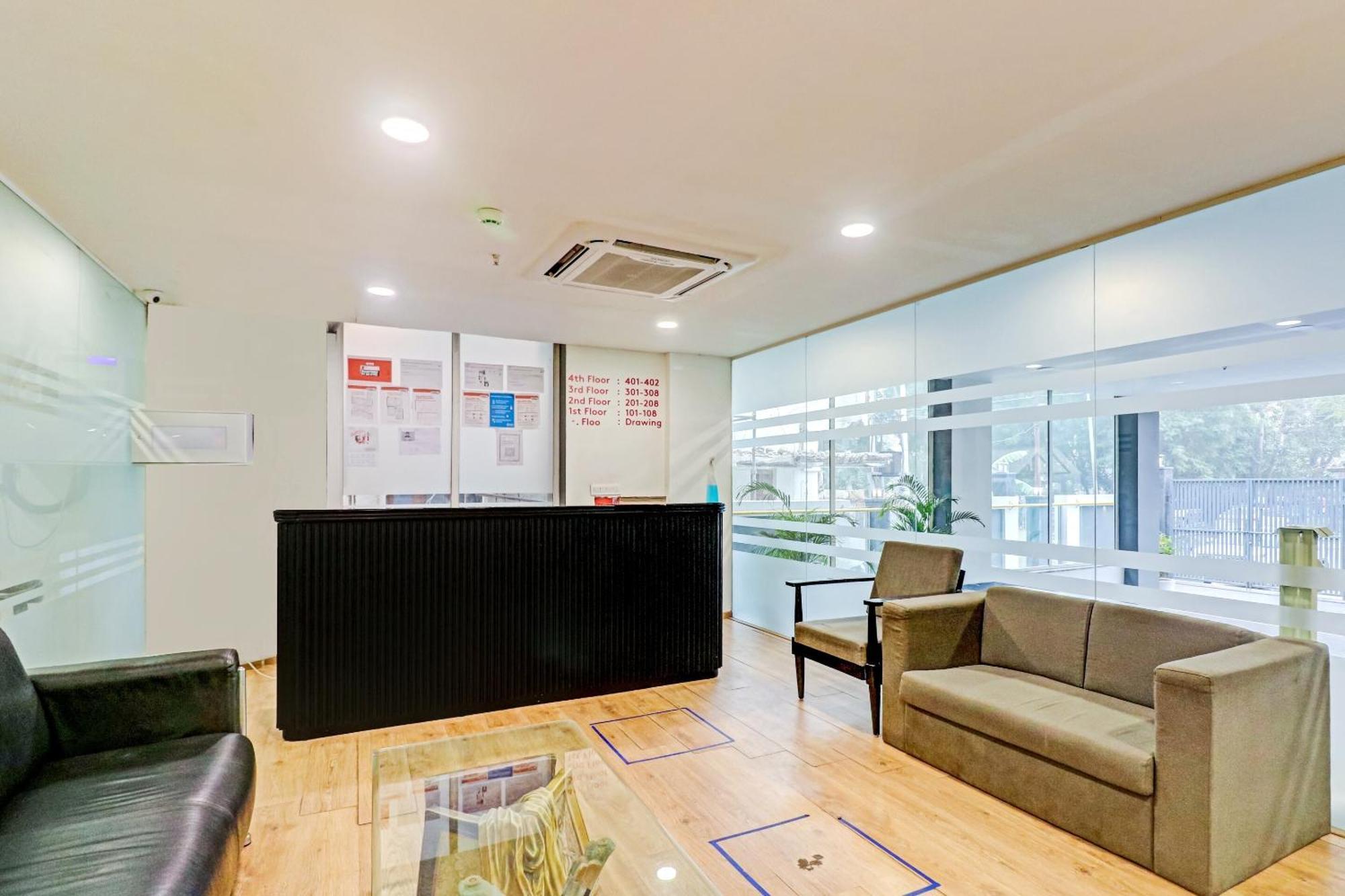 Townhouse Sector 30 Near Botanic Garden Of Indian Republic Otel Noida Dış mekan fotoğraf
